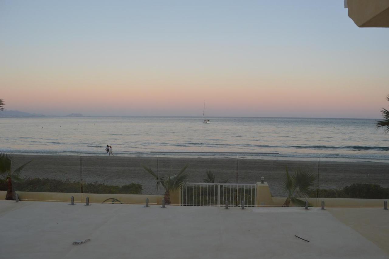 Excepcional Apartamento Amanecer Al Borde De Playa Y Mar, En Chalet Roquetes Alicante Bagian luar foto