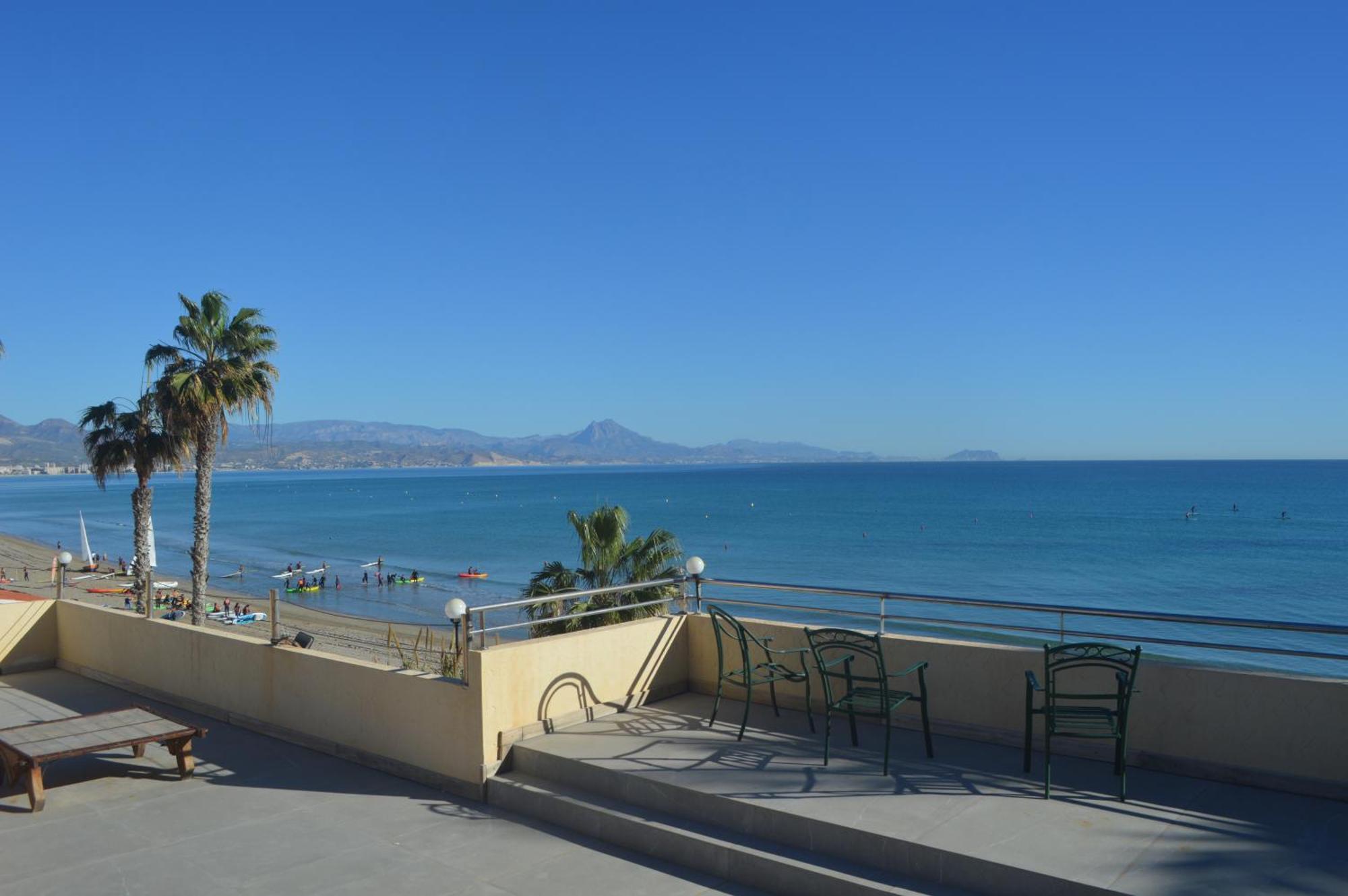 Excepcional Apartamento Amanecer Al Borde De Playa Y Mar, En Chalet Roquetes Alicante Bagian luar foto