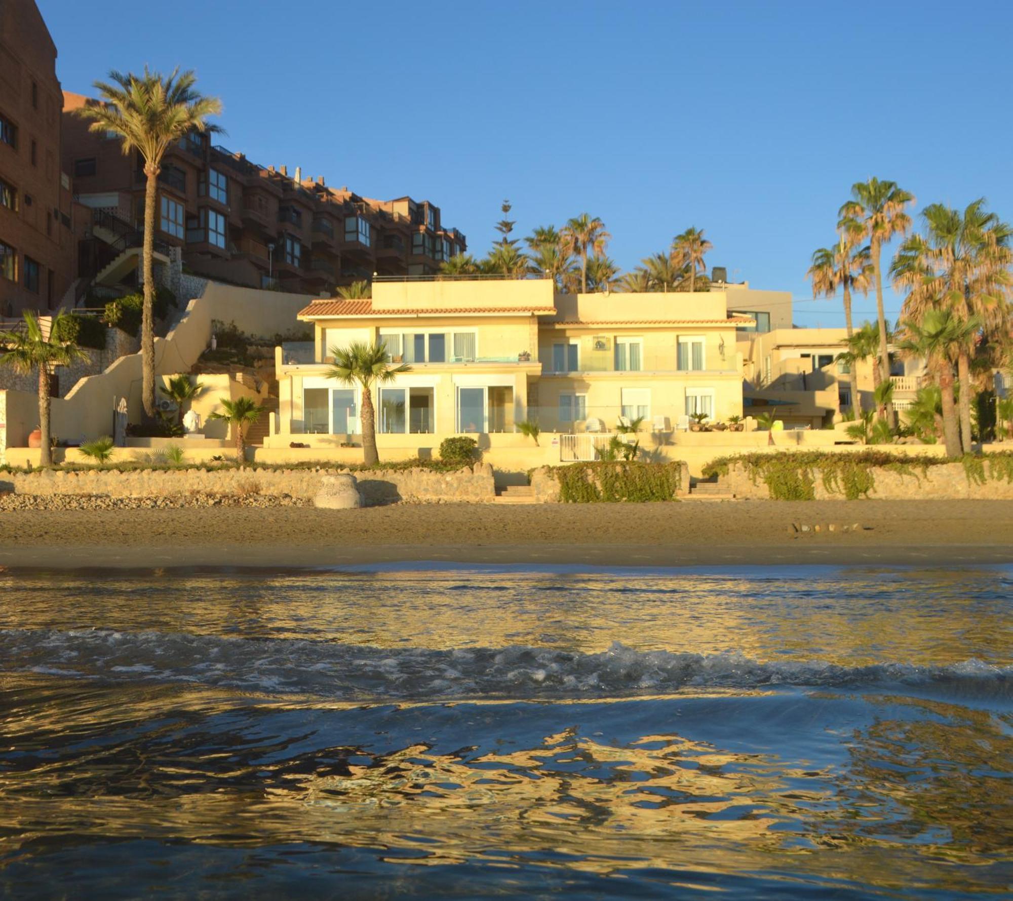 Excepcional Apartamento Amanecer Al Borde De Playa Y Mar, En Chalet Roquetes Alicante Bagian luar foto